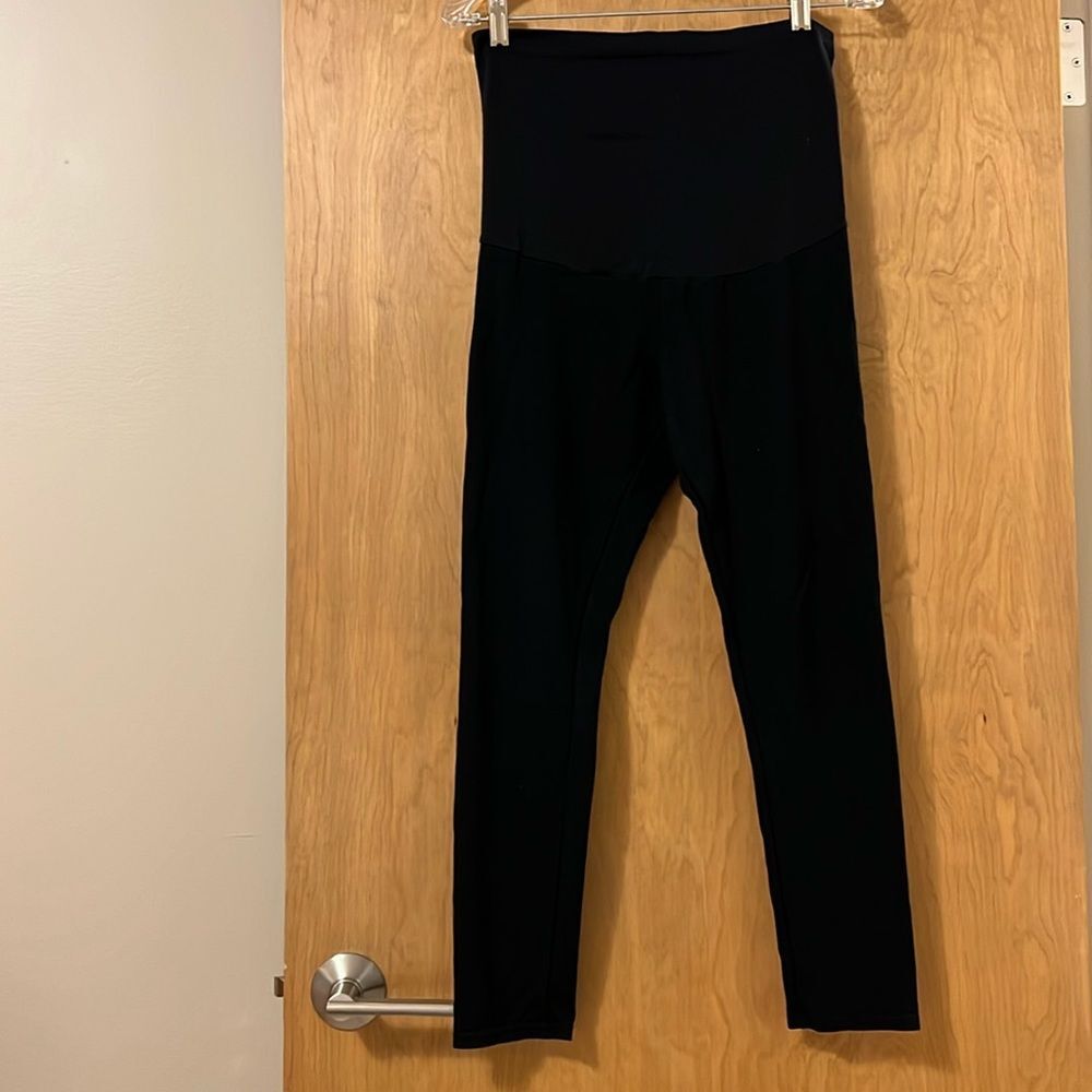 Sandpiper Maternity Leggings